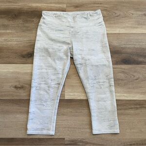 Alo Printed High Waisted Airbrush Yoga Capris Size Small Women's White Gray